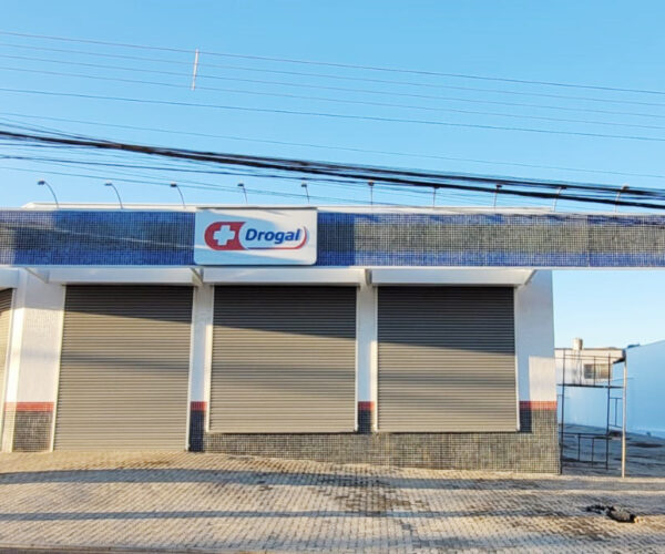 Rede Drogal inaugura drive-thru em Piracicaba