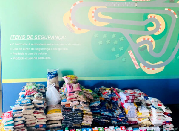 ECPA doa alimentos arrecadas para FS ECPA doa alimentos arrecadas para FS