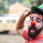 Espetáculo da Cia Atitude Teatro integra programação da E.M. Profª Beatriz Ap. Defante no Engenho Central.